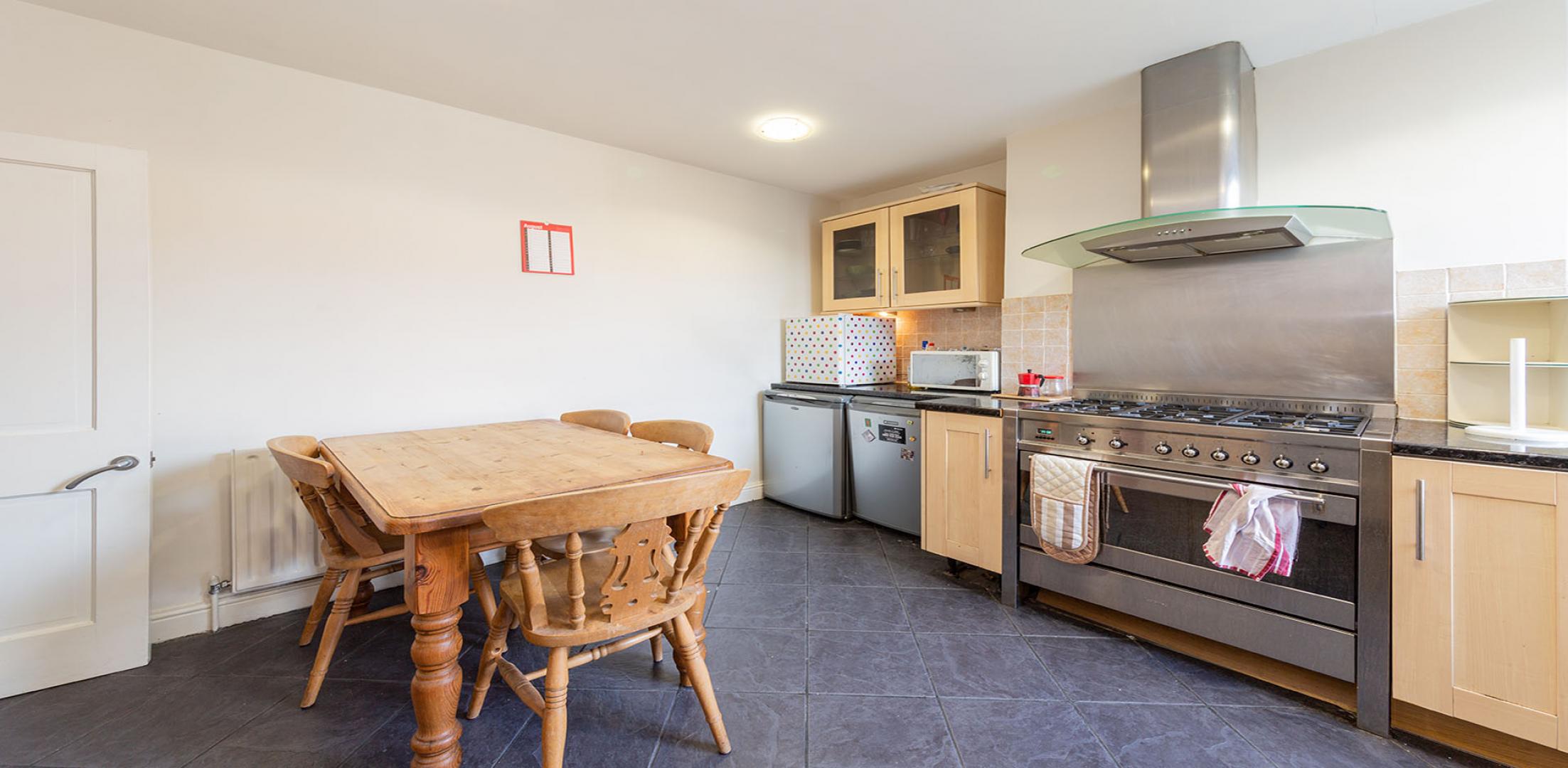 Modern Studio Brondesbury Park, Brondesbury 